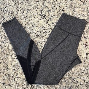 Athleta Womens Leggings Gray with Black Size Medium